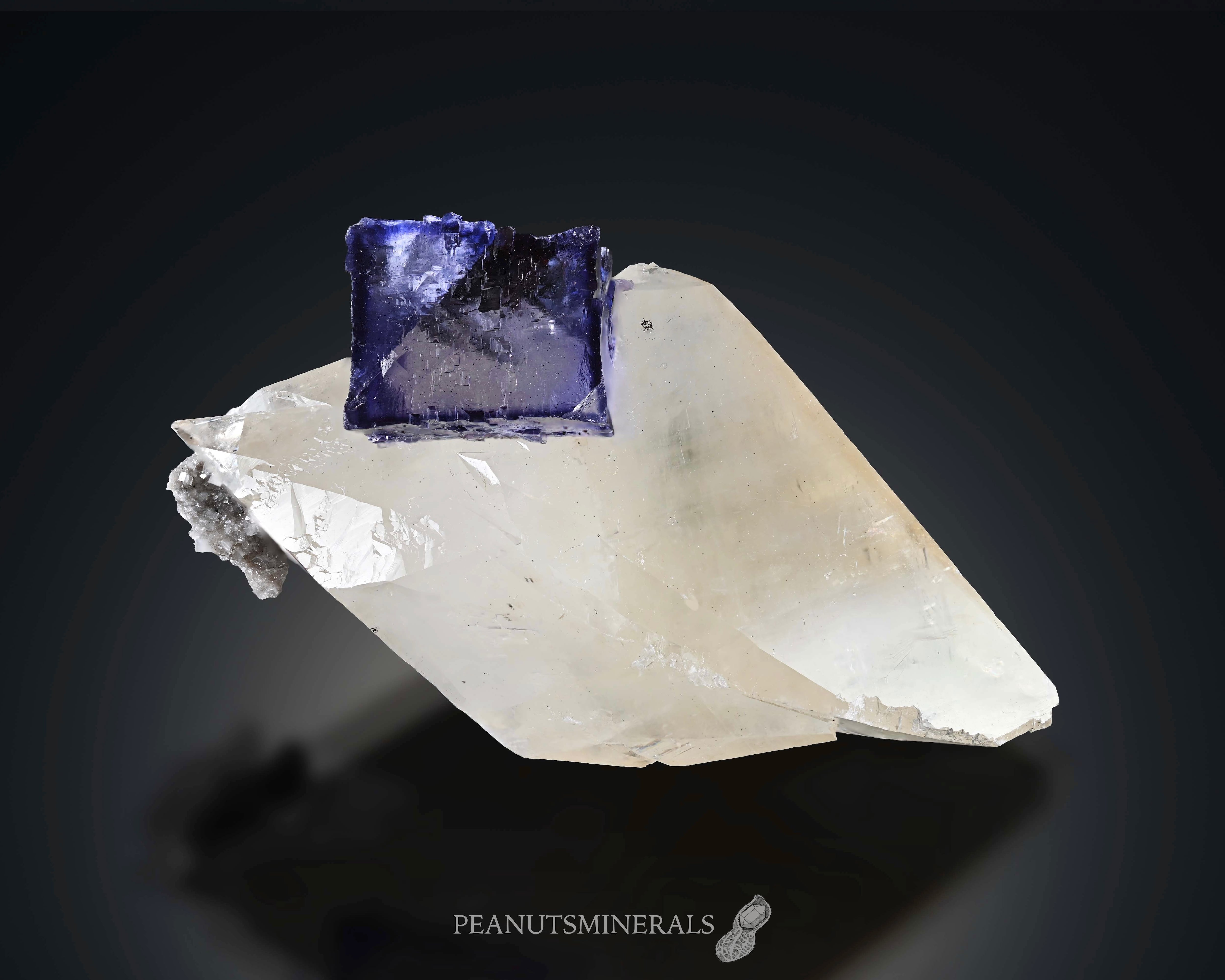 フローライト / カルサイト【Fluorite with Calcite】アメリカ産