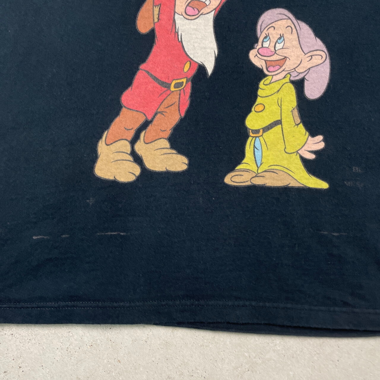 GRUMPY DOPEY グランピー ドーピー 七人の小人 キャラクタープリントT 