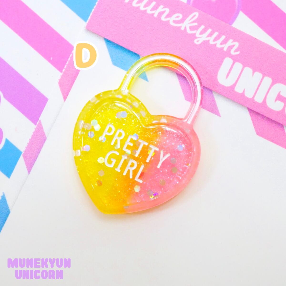 D365【1個/1pc】ラメ入り ハート 南京錠 チャーム / Glitter Heart