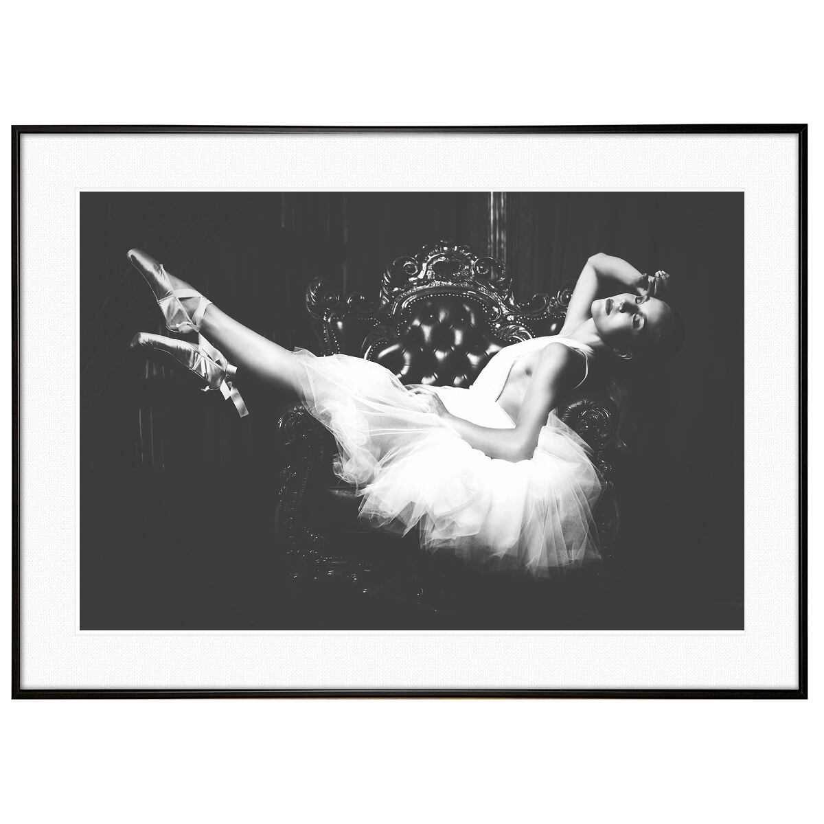 人物写真 いドレスを着た女性 インテリアモノクロアートポスター額装 AS2468