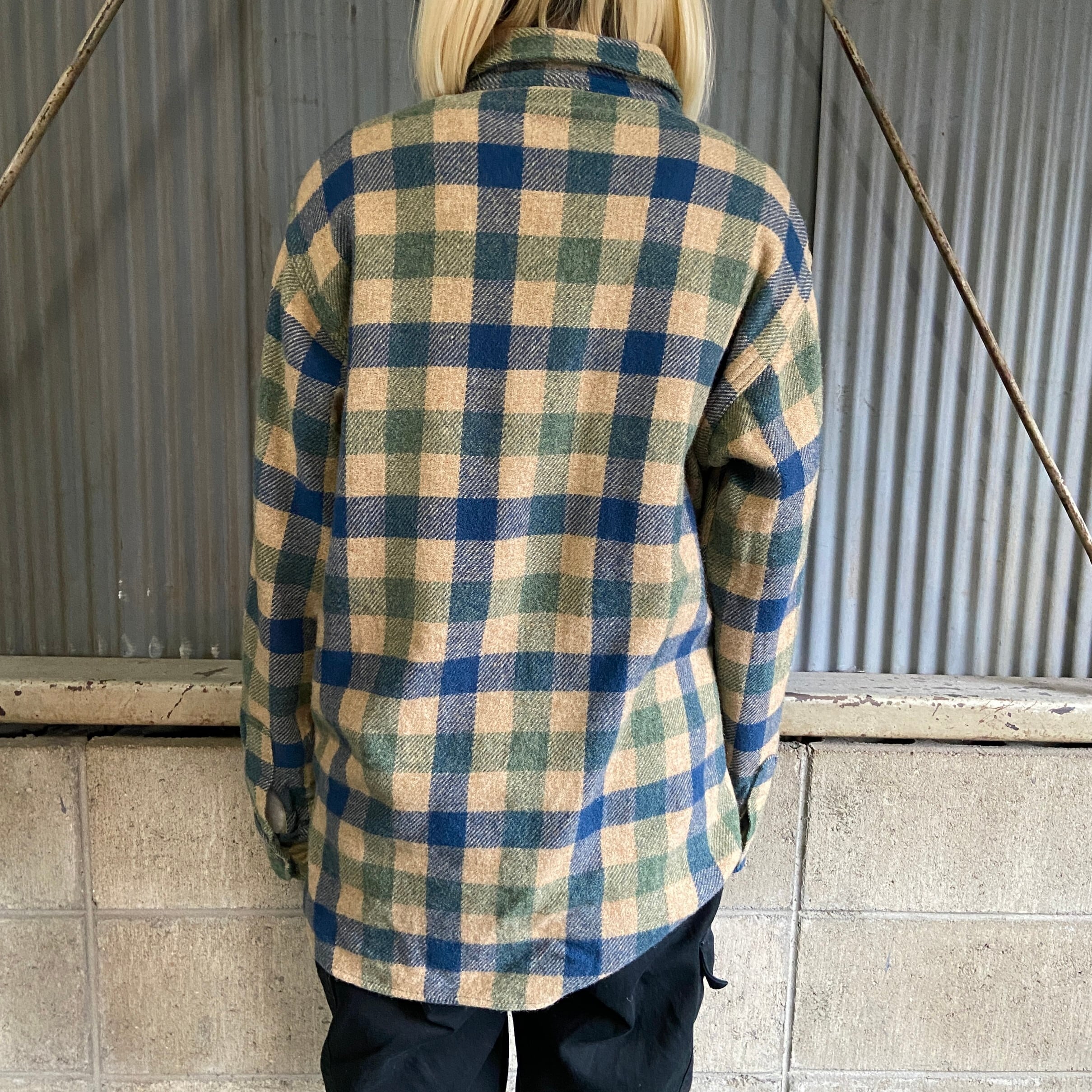 70年代 USA製 WOOLRICH ウールリッチ チェック柄 ウールシャツ メンズM 古着 ヴィンテージ ビンテージ 70s  ベージュ×ブルー×グリーン【長袖シャツ】 | cave 古着屋【公式】古着通販サイト