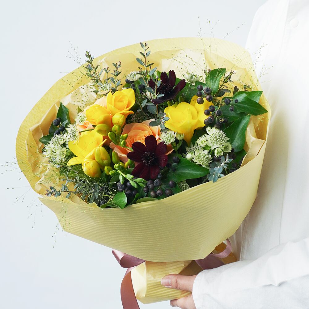 フリージアのブーケ Arome アローム 送料込み よいはな Yoihana 最高品質のお花をお届けするネット通販
