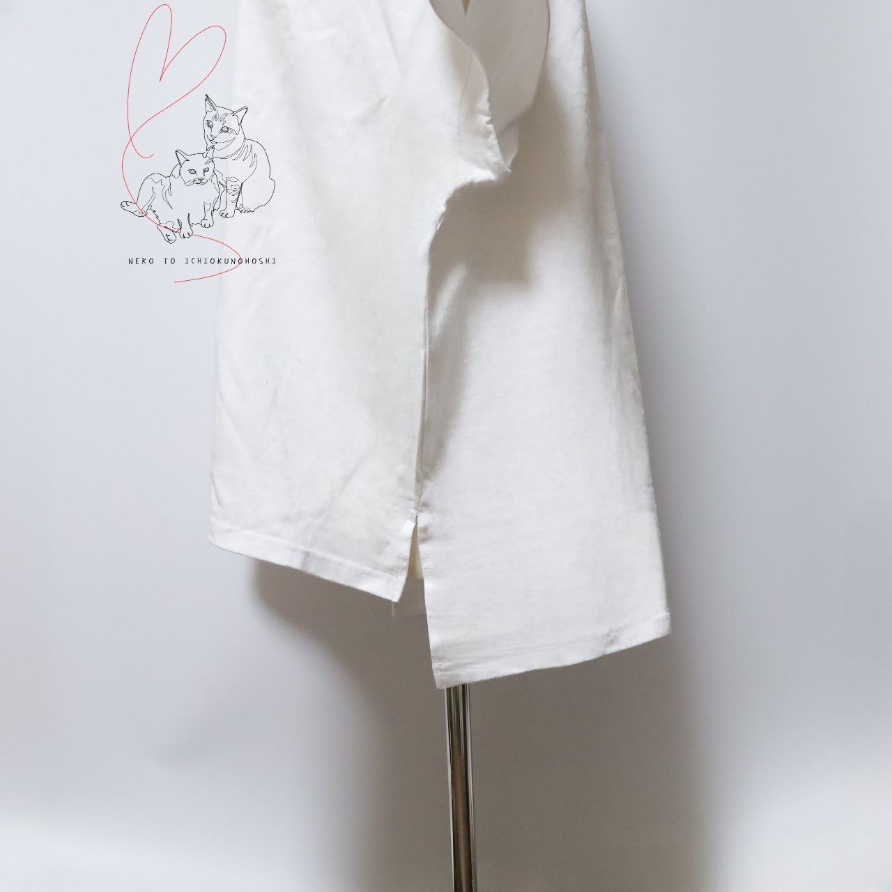 とにかく気持ちいい　猫のTプリントTシャツ　【ホワイト】