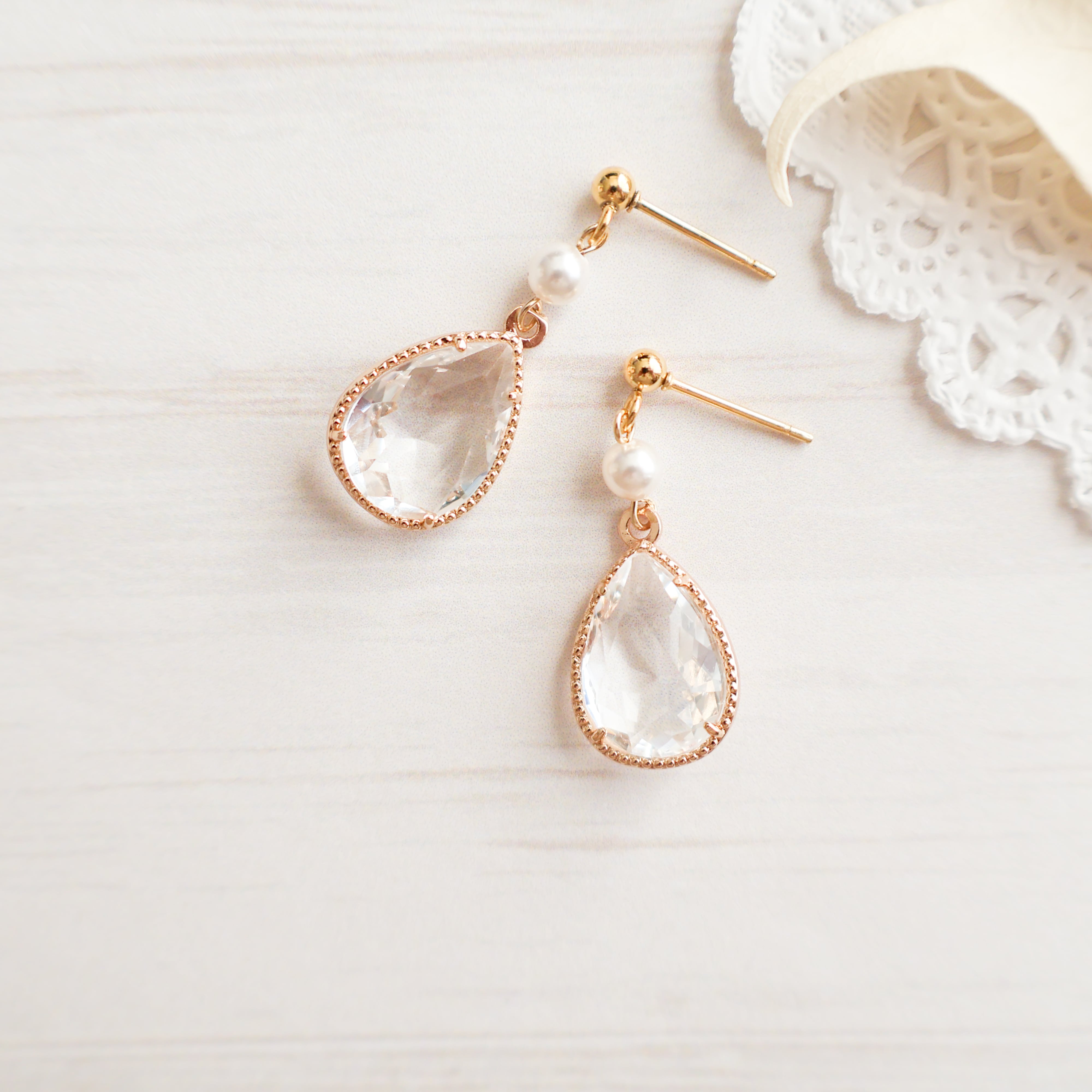 プチプラ】キラキラ輝くガラスドロップ アクセサリー レディース