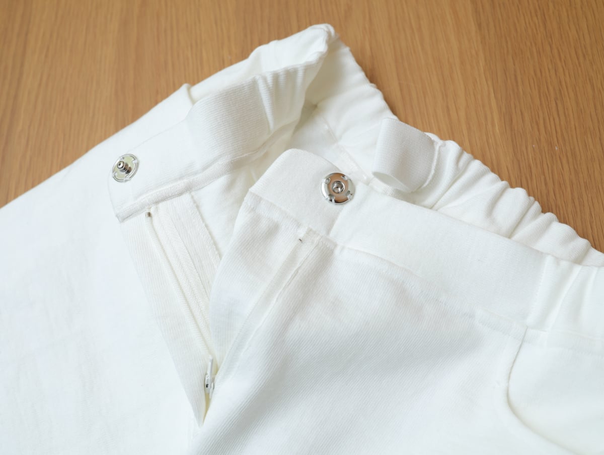 吊り編み天竺の細身パンツ COL/白 | 「日々」アトリエショップ by.小森縫製
