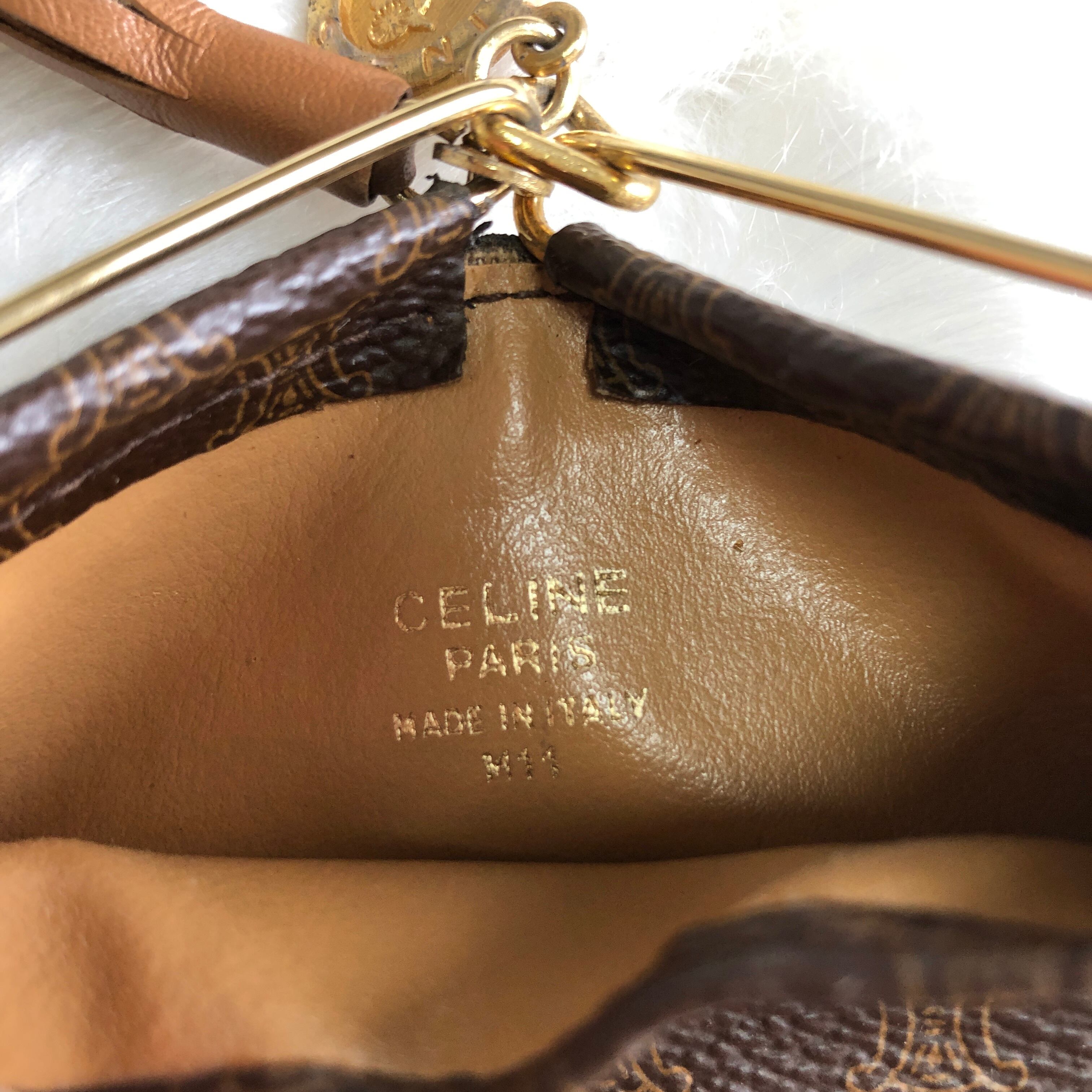 レア！マカダムロゴがカワイイ♡ CELINEタンクトップ 芸能人着用！【CELINE】セリーヌロゴ入り スポーツブラ (CELINE/タンク
