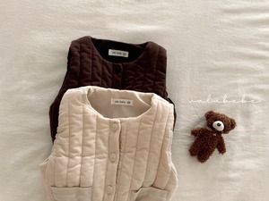 【valu bebe】パディングベスト アイボリー 70〜80cm  241245