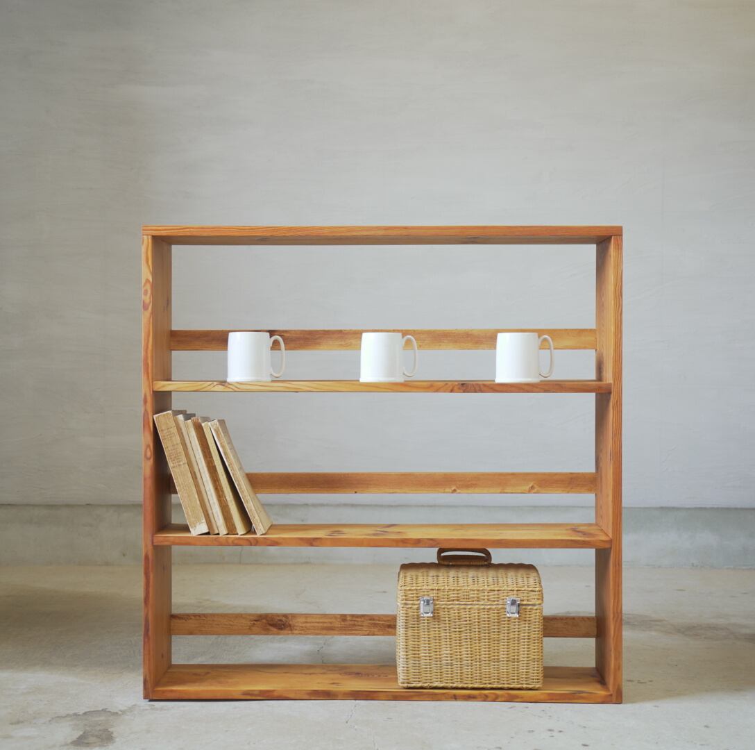 すっきりとした姿のオープンラック