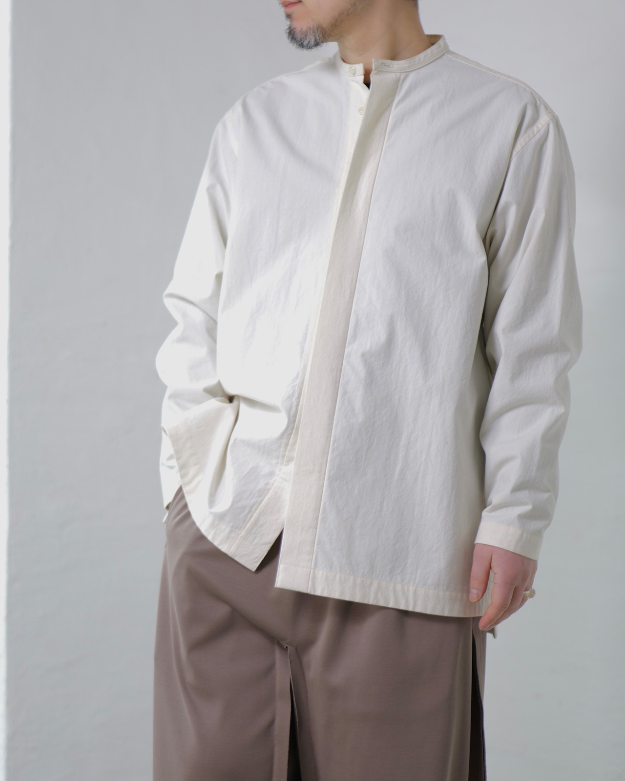 solar - Fly-front Shirt ：écru｜比翼シャツ／高密度馬布／ユニセックス／受注生産