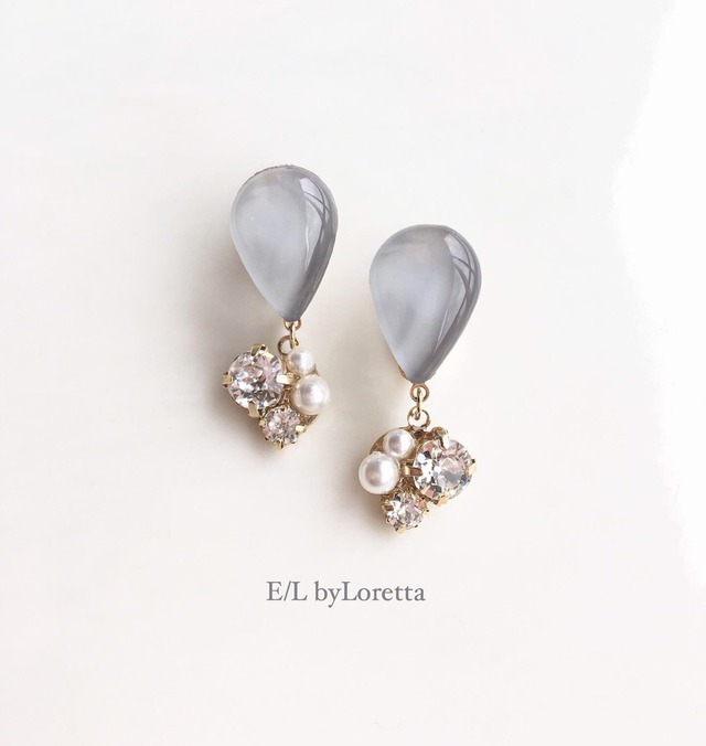 Color shizuku bijou pierce/earring(Gray)