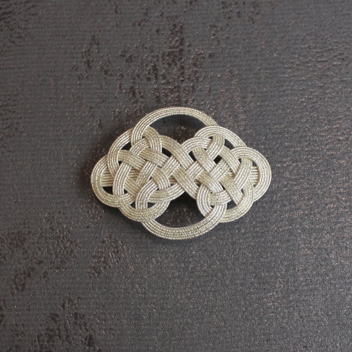 水引アクセサリー バレッタ 髪飾り 日本製 シルバー 着物 結婚式 パッチンピン 上品 かわいい みずひき