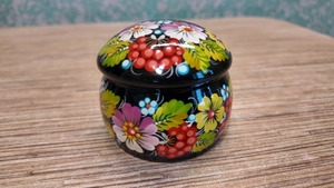 ペトリキウカ塗りのジュエリーボックス（人間国宝ホメンコ作）ウクライナ製