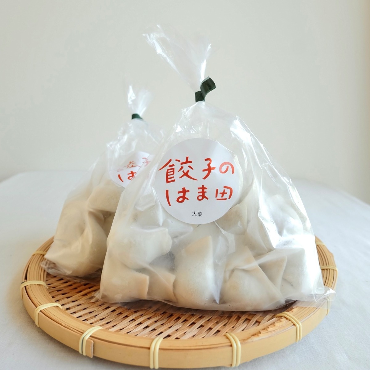 大葉餃子24個入り（12個×2袋）の外観