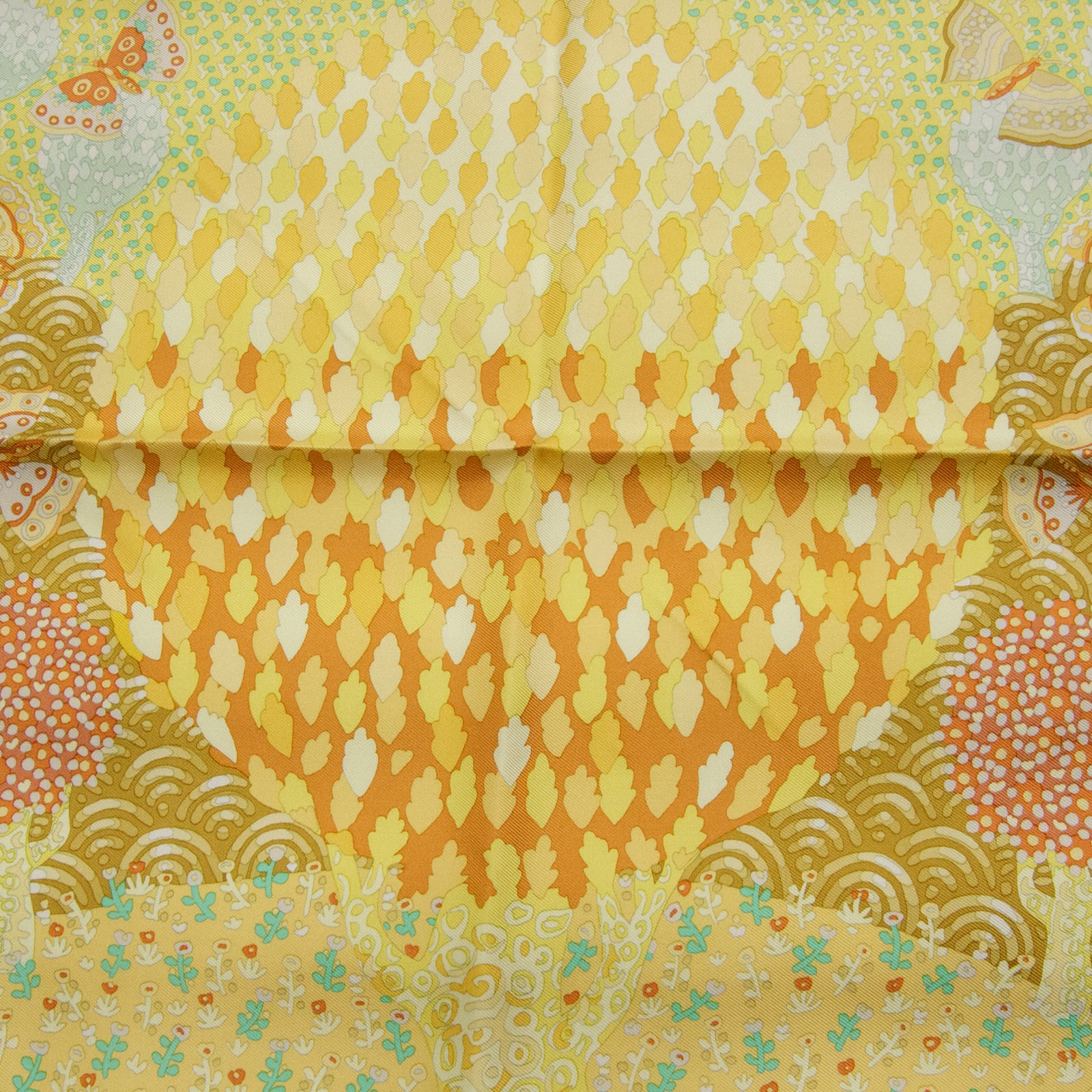 本物・送料無料・極美品】HERMES・エルメス・小判スカーフ(シルク