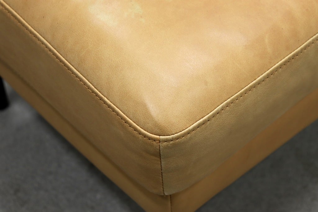 unico ウニコ HOXTON ホクストン 本革 オットマン スツール チェア