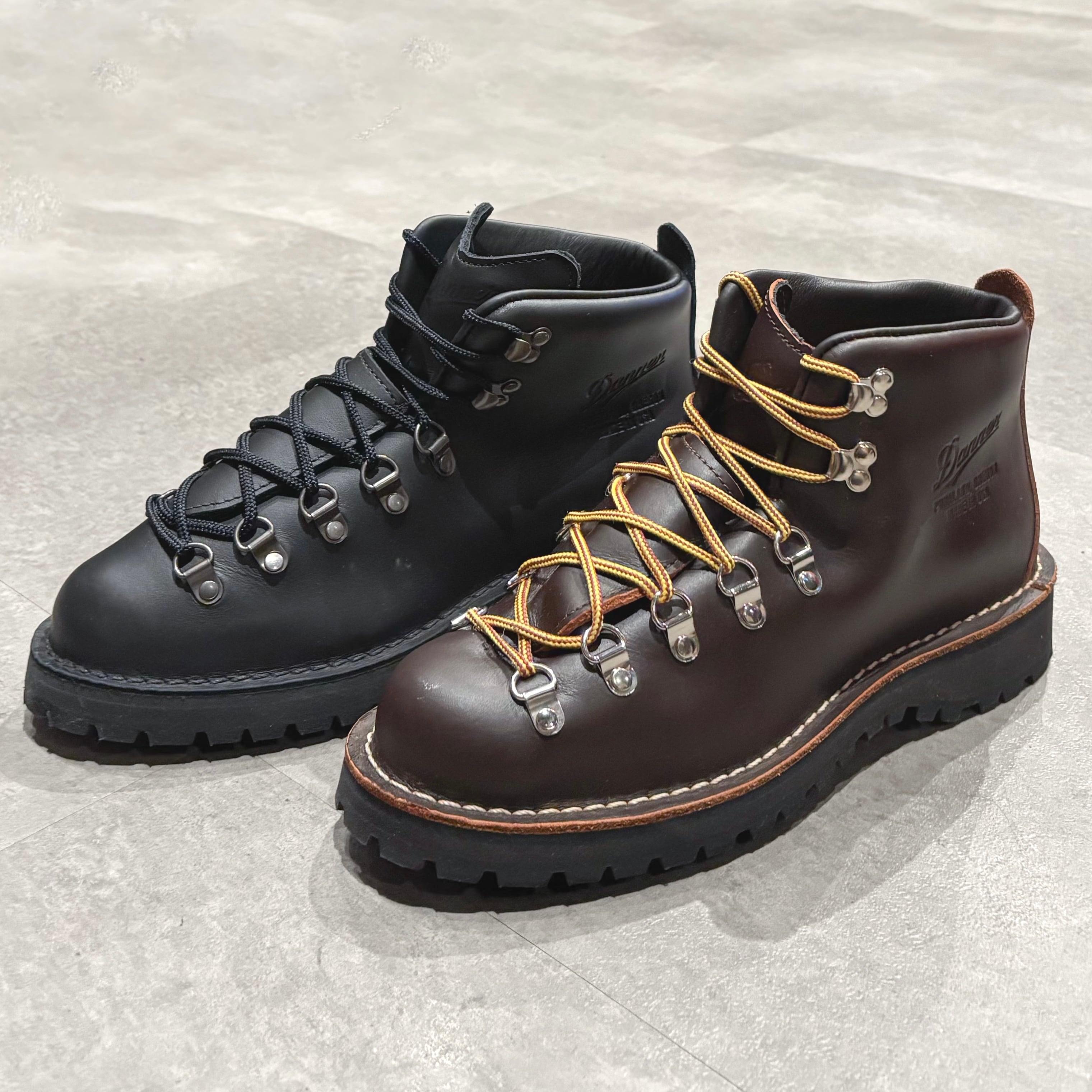 DANNER MOUNTAIN LIGHT 
