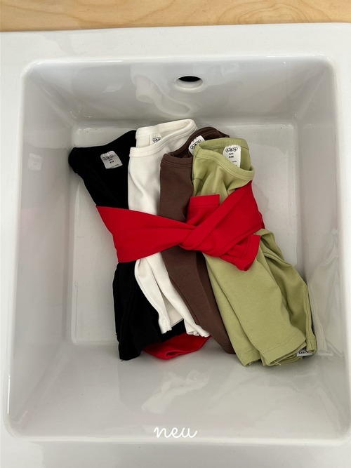 NEU［取寄］yoyil long tee 26autumn