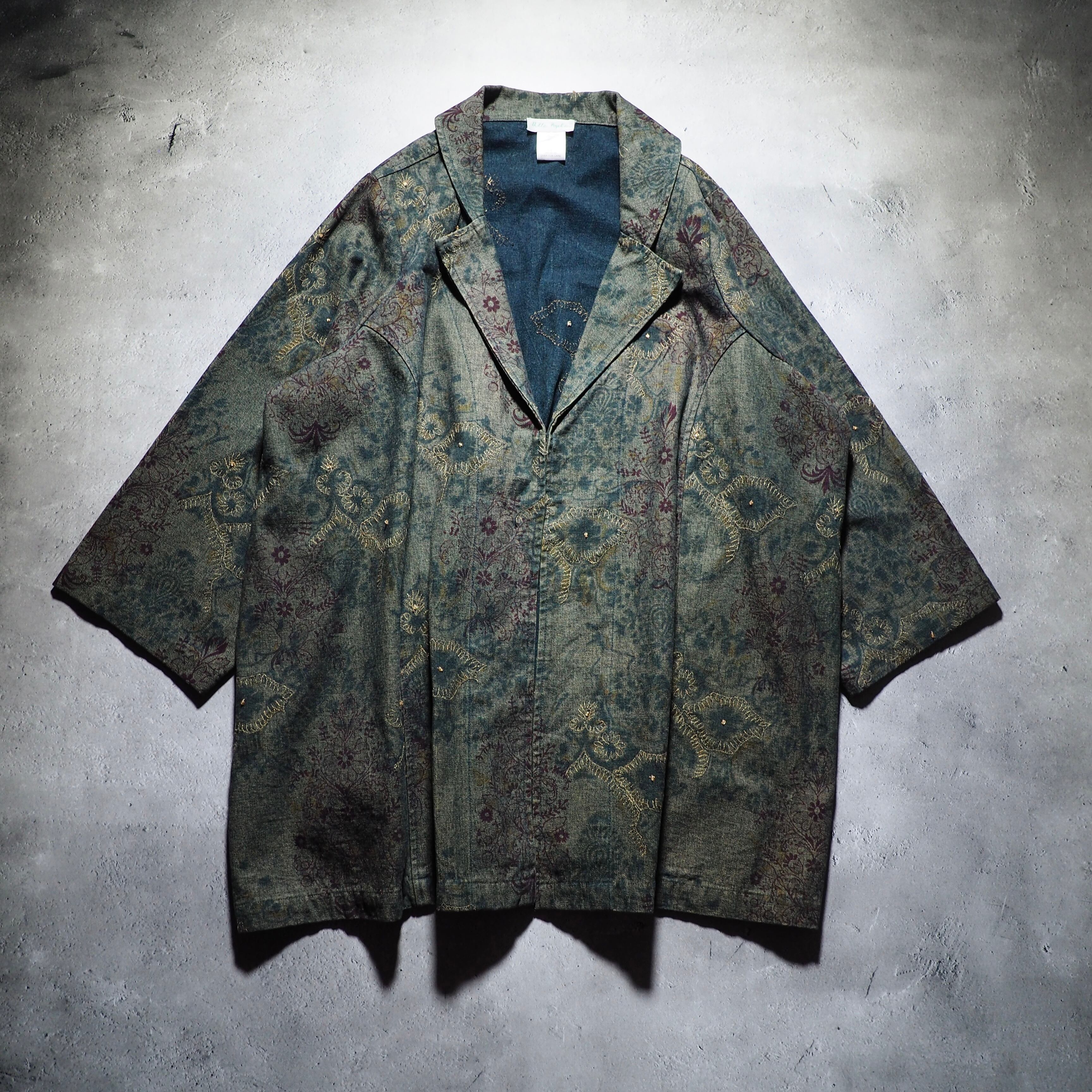 Beautiful ethnic art painted × Hand-dyed vintage half-length coat