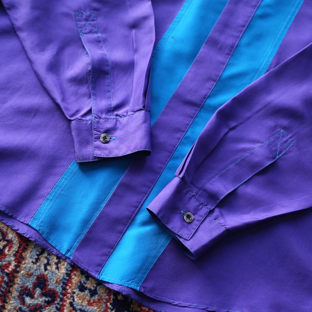 bi-color switching design silk shirt