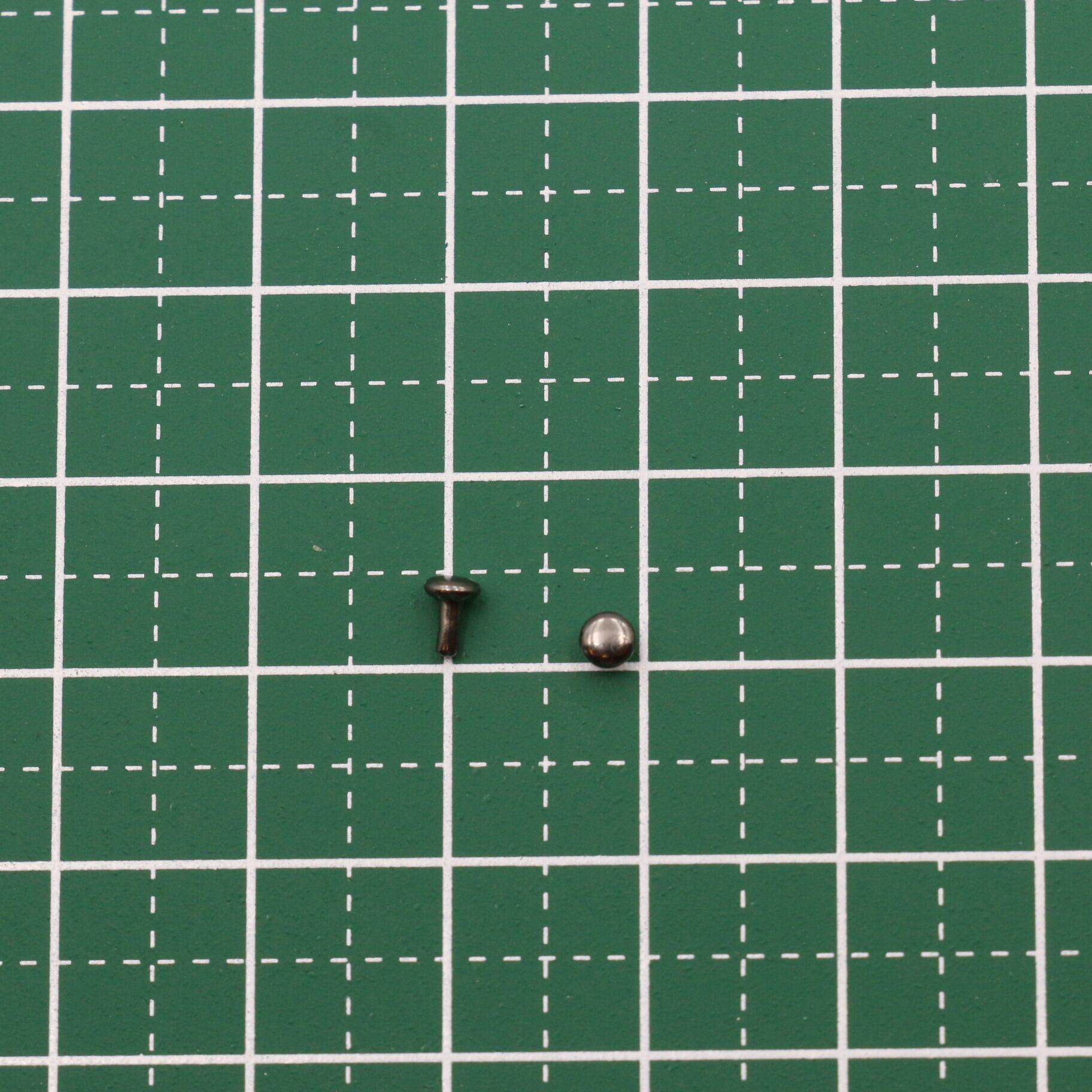 両面カシメ 極小サイズ 3x3 頭3mm、足3mm 100個セット 全5色 | KUKU工房