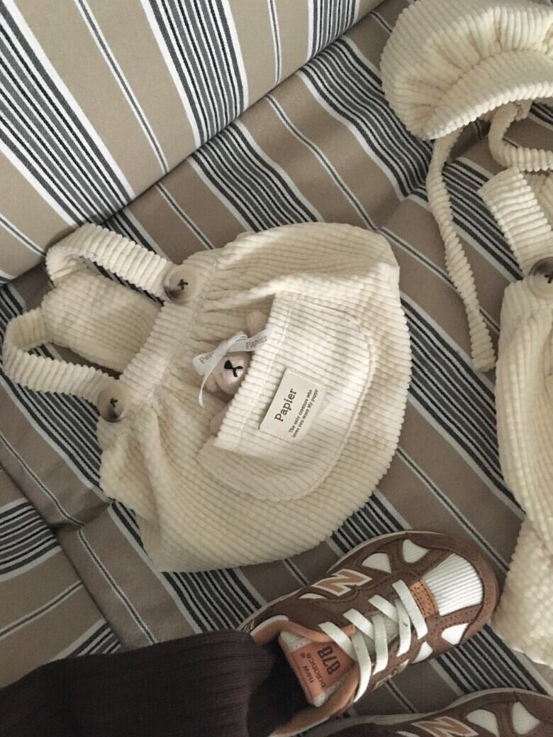 M/即納【papier】Corduroy Balloon Top (Cream)