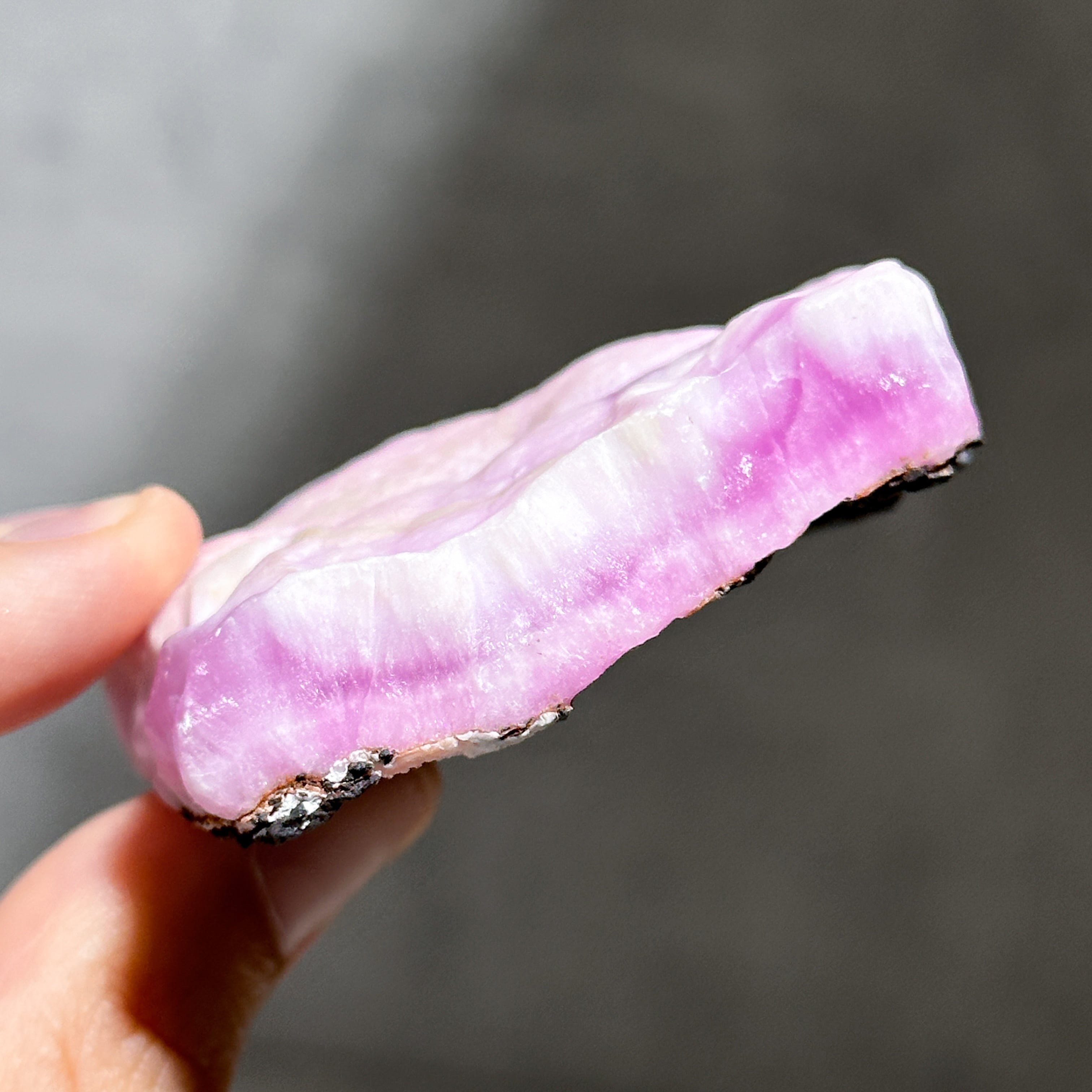 ピンクアラゴナイト 原石 24◇ Pink Aragonite ◇天然石・鉱物