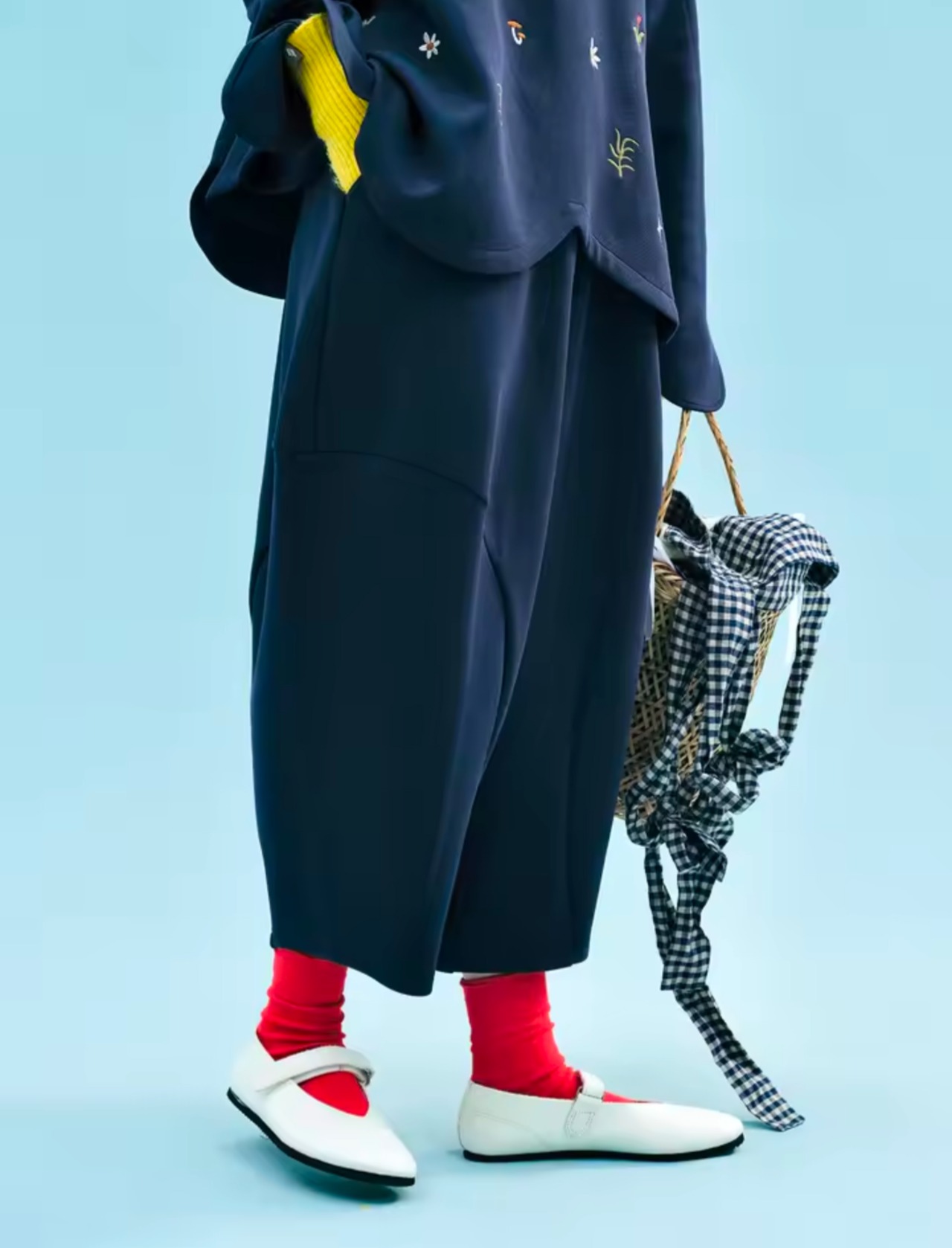 imakokoni オリジナルワンポイントネイビーカラーワイドパンツ 255250