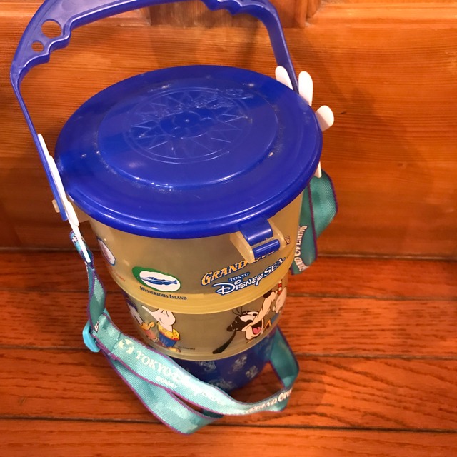 ディズニーシー ポップコーンケース グランドオープニング記念品 Honey Antique ヴィンテージ アメリカン雑貨 アンティーク アメトイ インテリア小物 ミールトイのお店