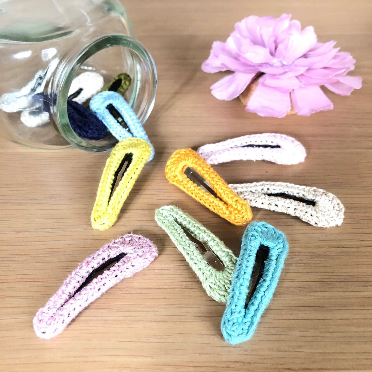 かぎ針編みのちいさなヘアアクセサリー【印刷パターン】 | R.knit