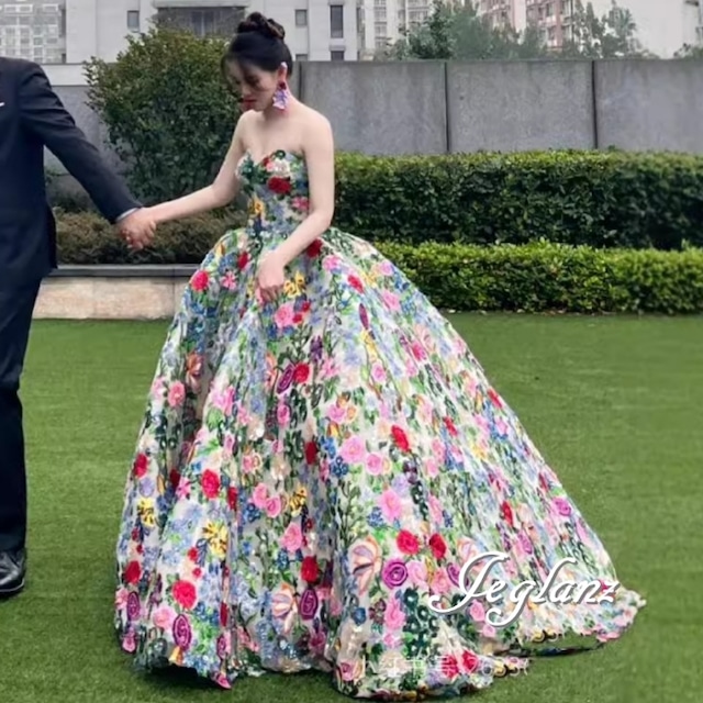 華やか ウエディング カラードレス ベアトップ 刺繍 編み上げ ♪（MB543）π