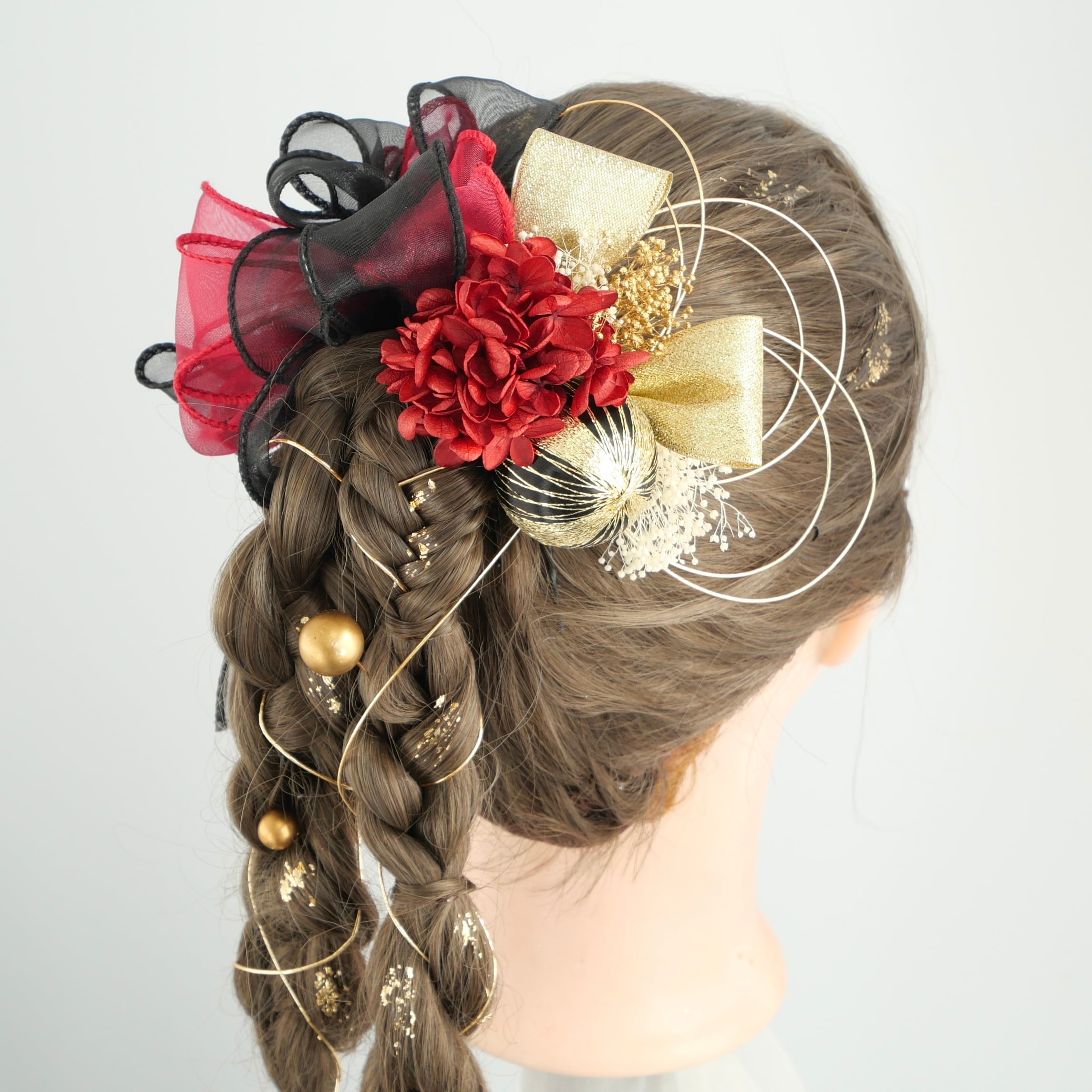 Lomeri (ロメリ) お花のヘアアクセサリー専門店