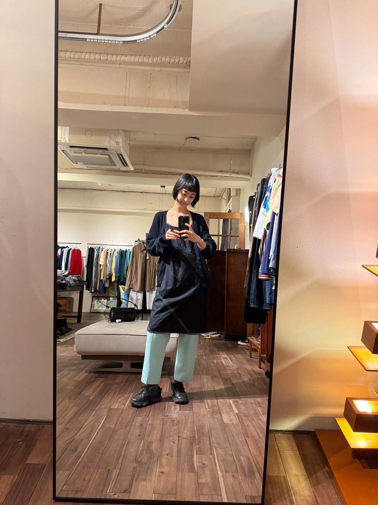 C&A ペールグリーンスラックス