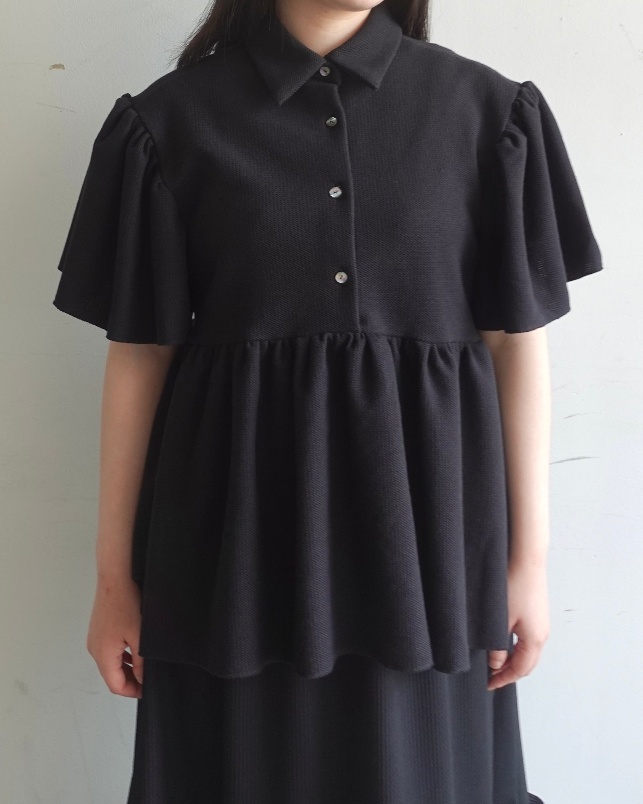 kanoko gather polo blouse