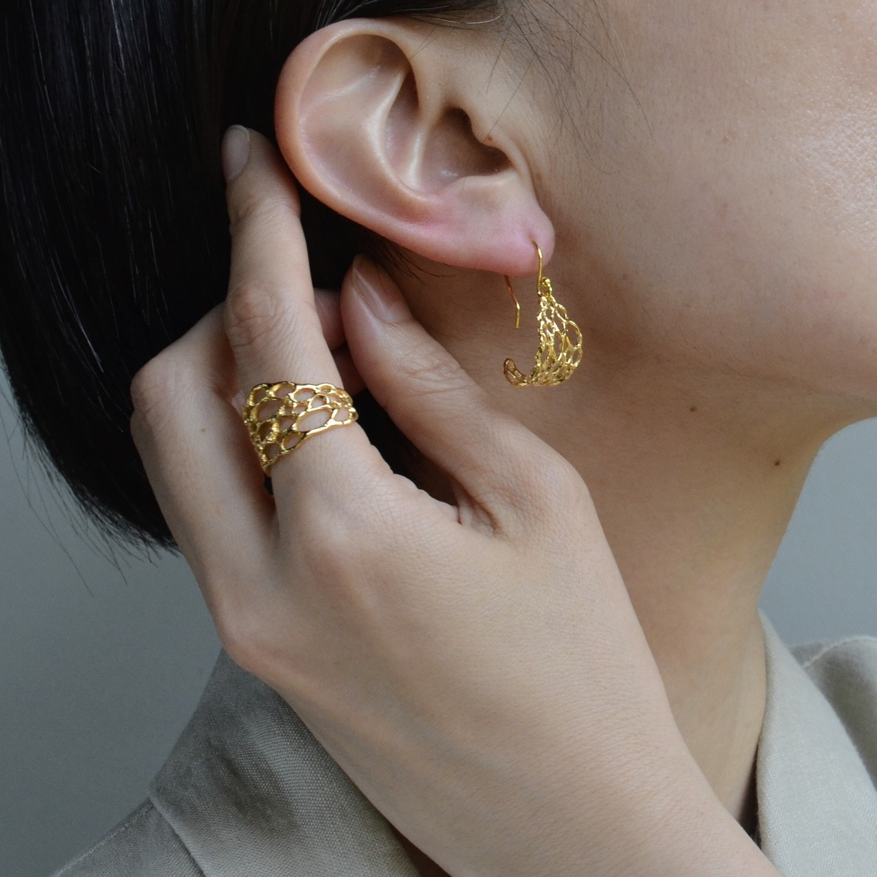 soyokaze ピアス/イヤリング G