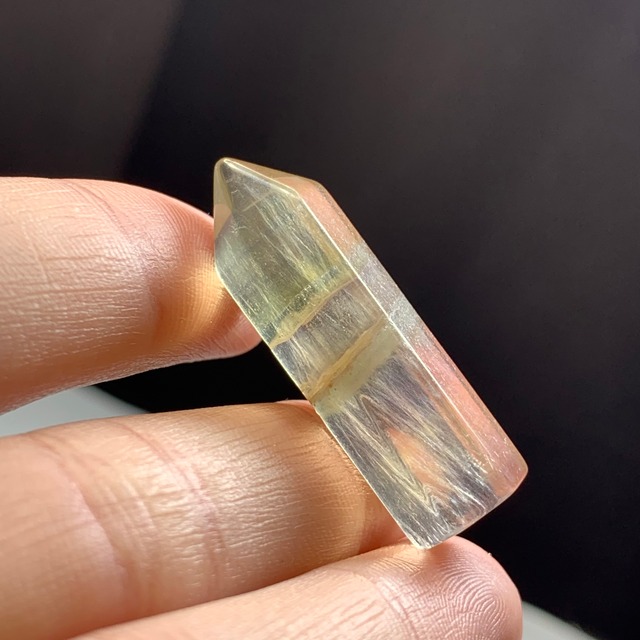 優しい色合いイエローフローライト ミニポイント