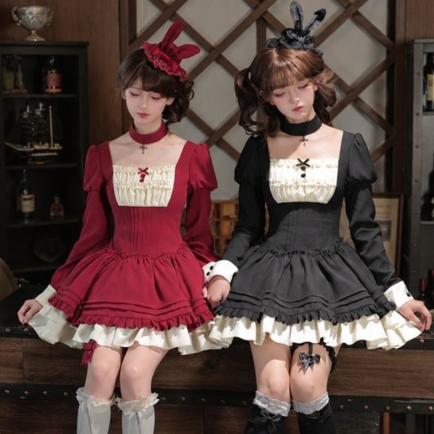夜兎喫茶のクラシカルメイド バット&クロスモチーフリボンチョーカー|レッド・ブラック