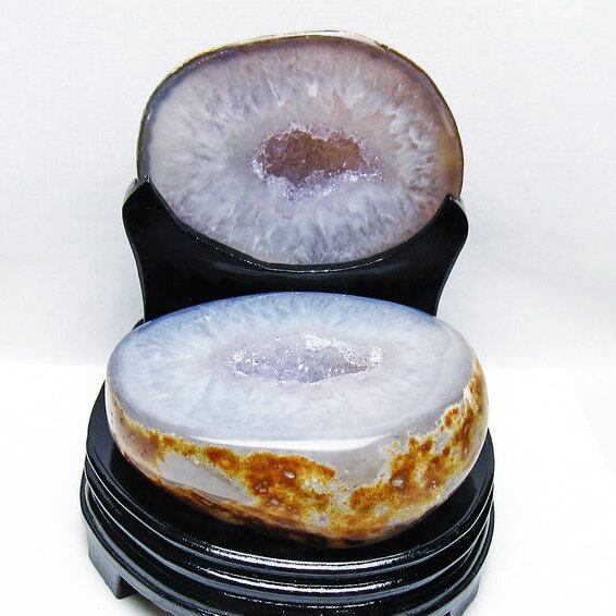 2.5Kg トレジャーメノウ アゲート ジオード 台座付属 一点物 175-1503