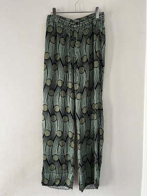 親しげなパンツ