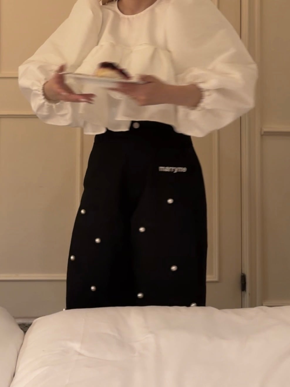 MARRYME PERL LOGO PANTS | MARRY ME.official