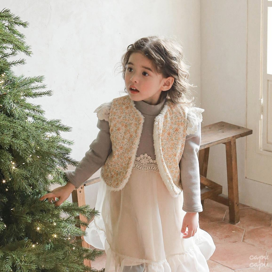 «sold out» flo babara vest ババラリバーシブルベスト