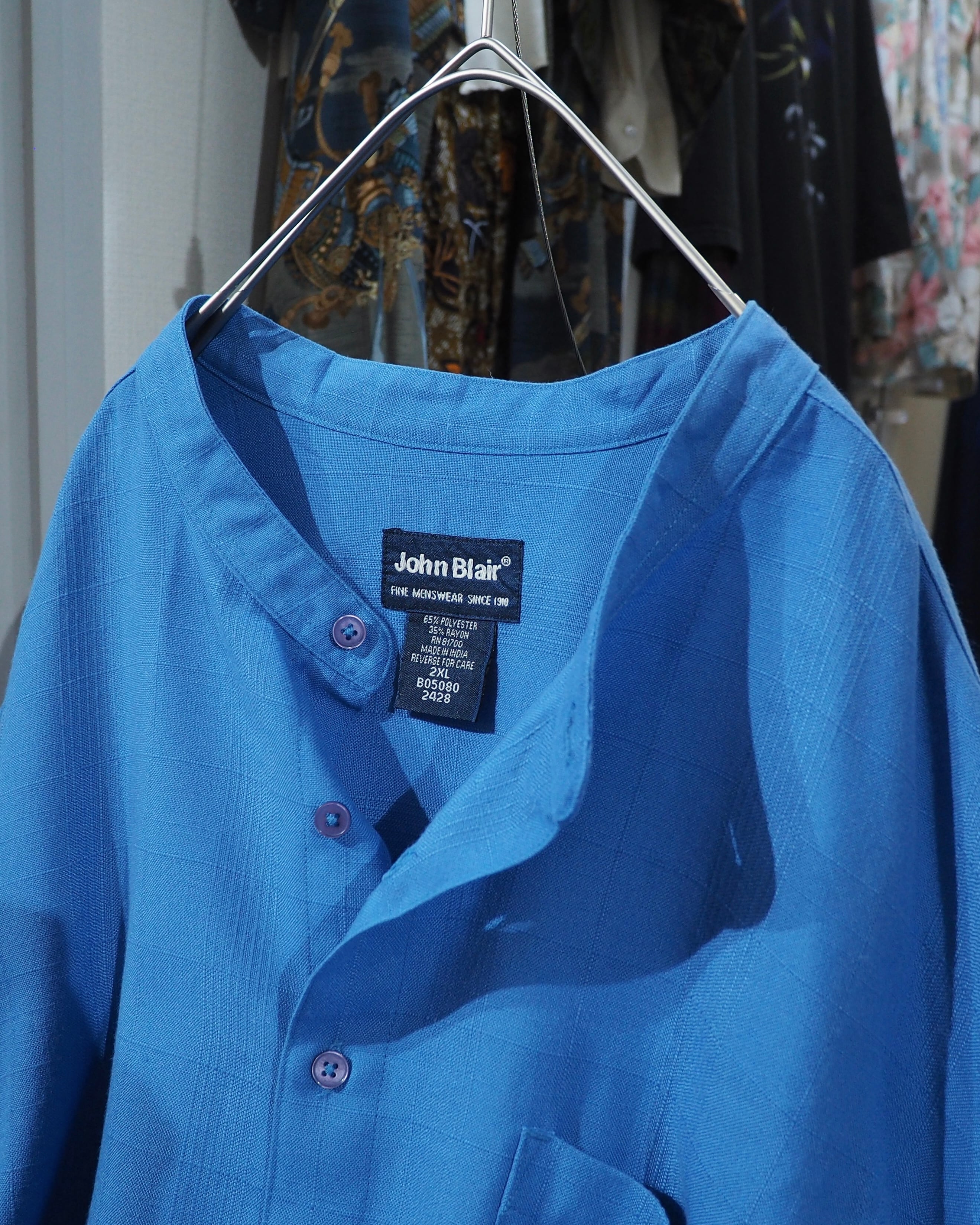 1990s " John Blair " Beautiful Light Blue color vintage Over silhouette No collar shirt