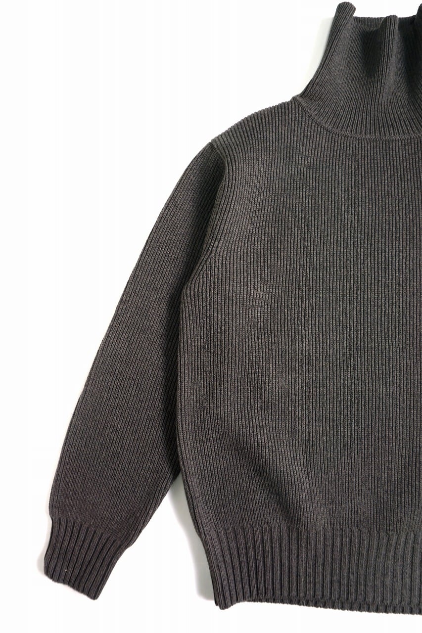 Hand Framed High Neck P/O