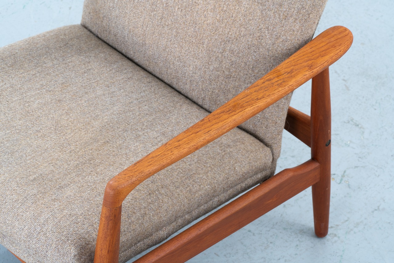 Soren Ladefoged | High Back Easy Chair