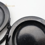 フラメンコ 小物 パリージョ カスタネット ブラック系 HERNANDEZ 楽器 小道具 舞台 ペア 両手 黒 茶 ケース ケース付き 発表会 レッスン 練習 ダンス小物 ダンス用 パフォーマンス フラメンコ用品