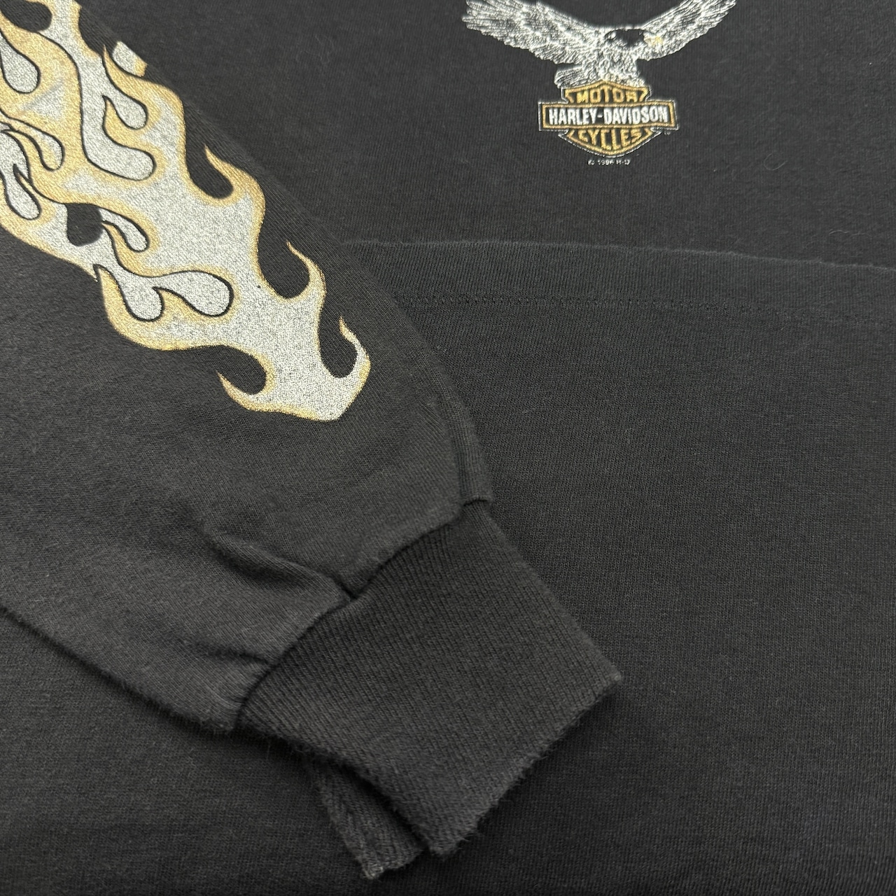 【HARLEY-DAVIDSON】ハーレーダビッドソン "The EAGLE has Landed" 90's Vintage ロンT