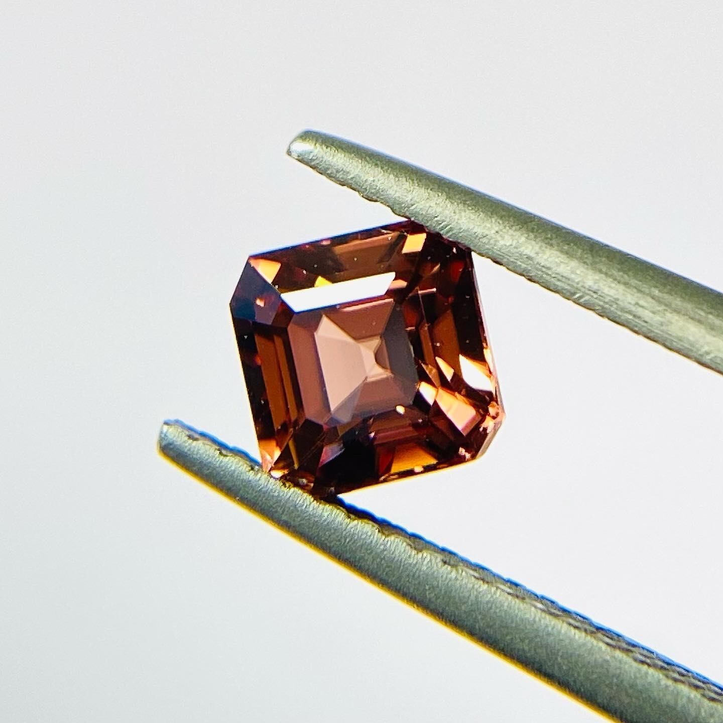 大人ロゼカラー ピンクジルコン2