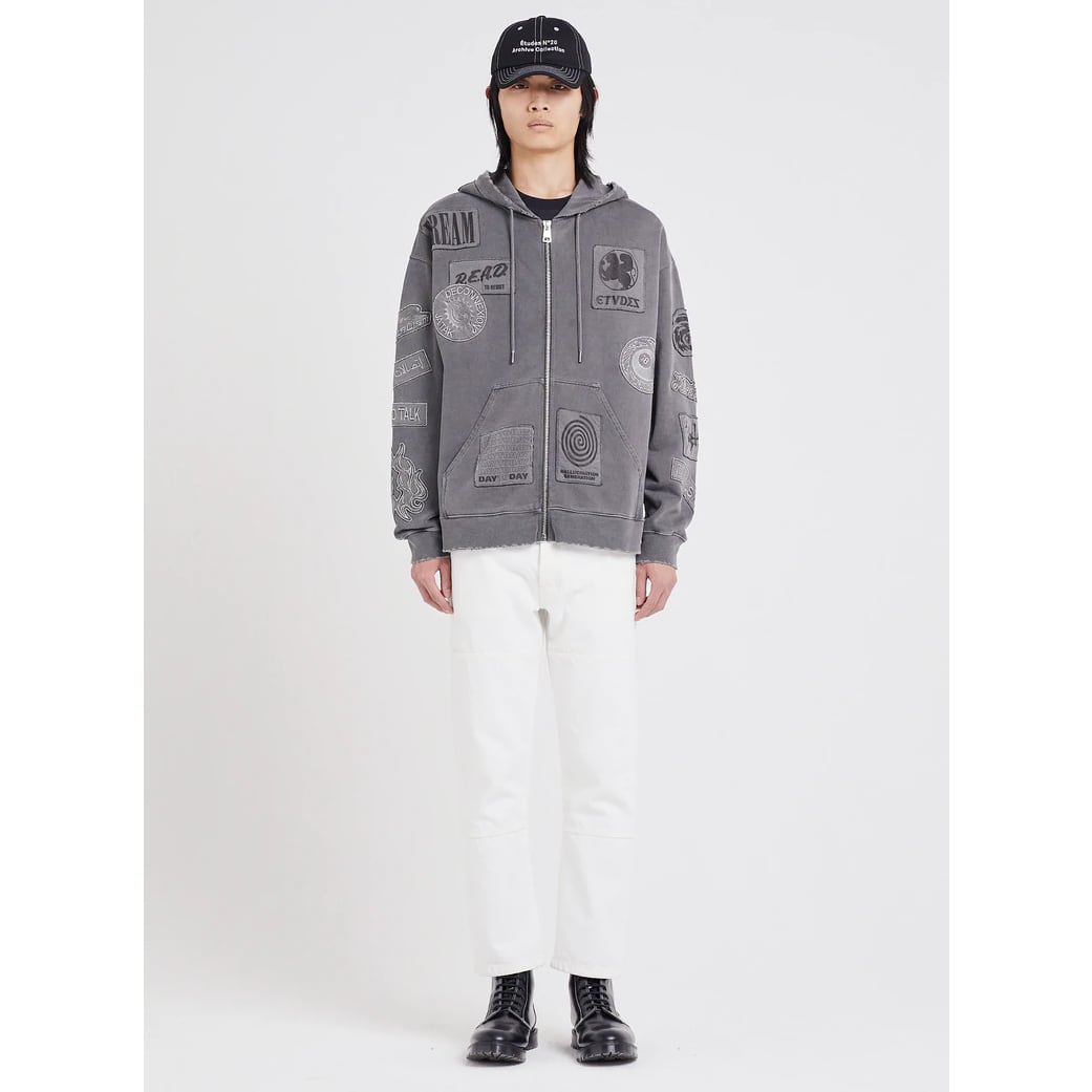 ETUDES EXTRA HOOD ZIPPED PATCH BLACK BLACK | AYIN