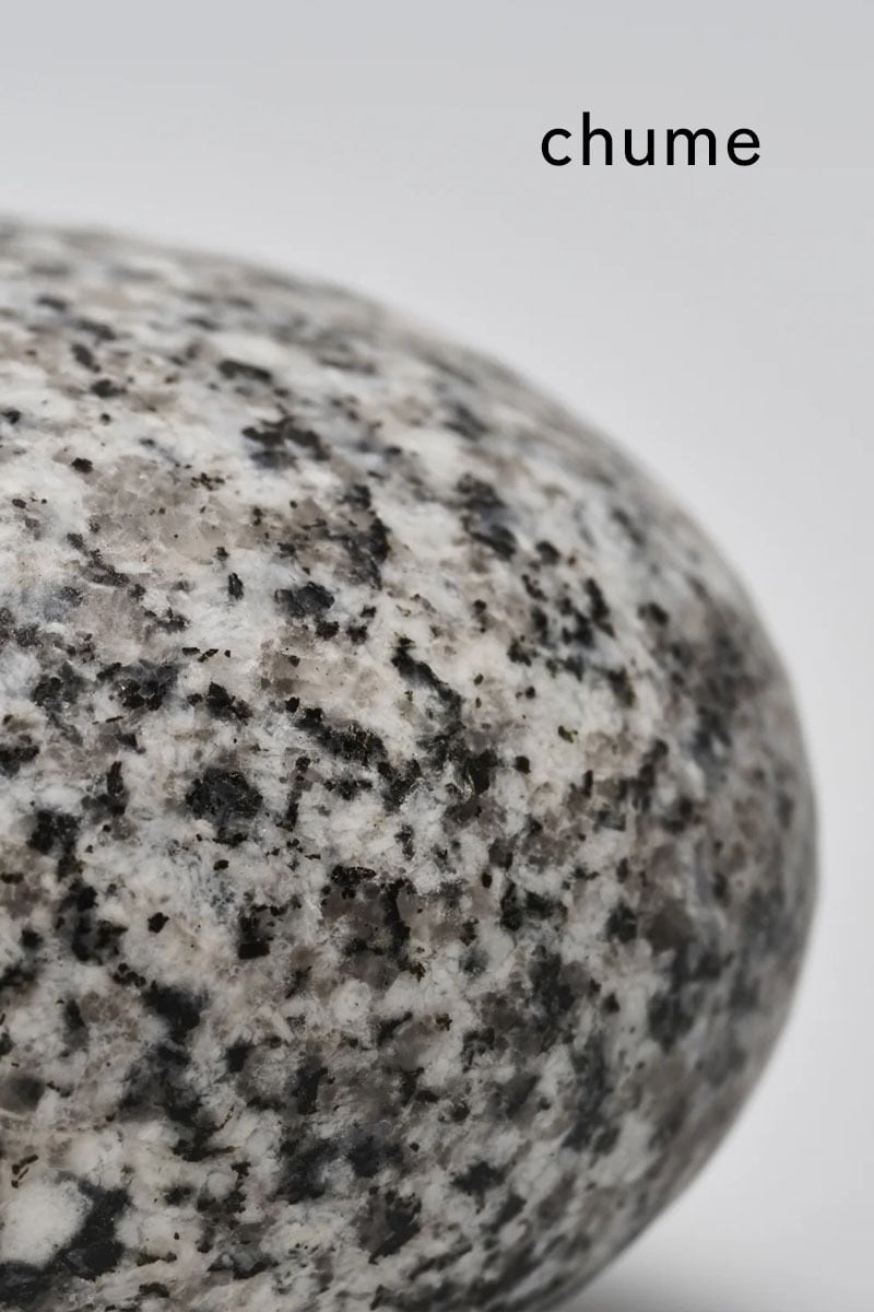 庵治石(あじいし) weight PAPER WEIGHT（庵治石） | The Landscapers