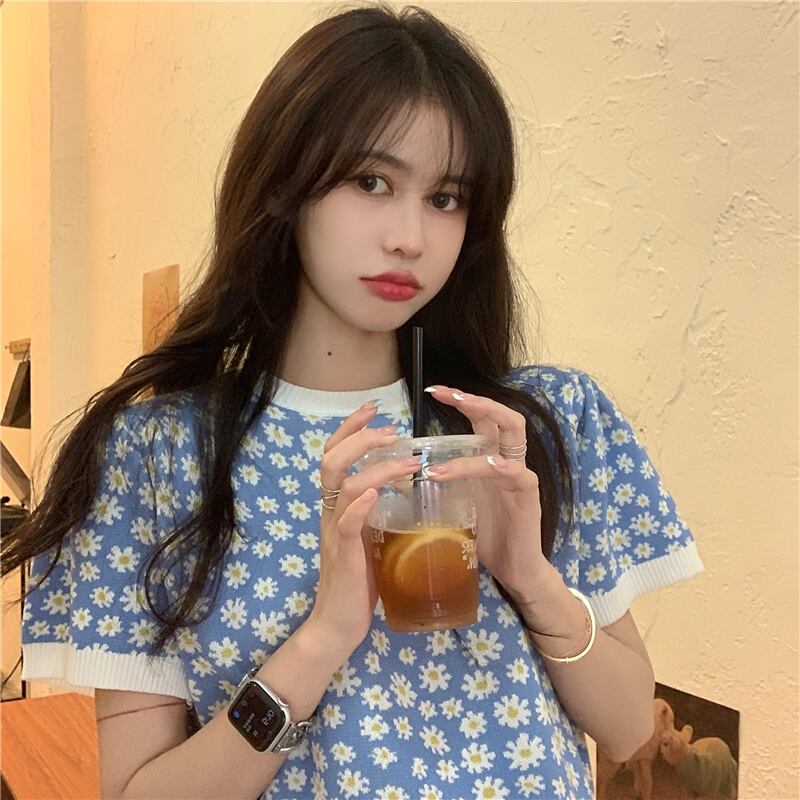 フローラルニットセーター ルーズブルーショート薄手トップス サマー 夏物 花柄 シルク ブラックストロベリース34189952229