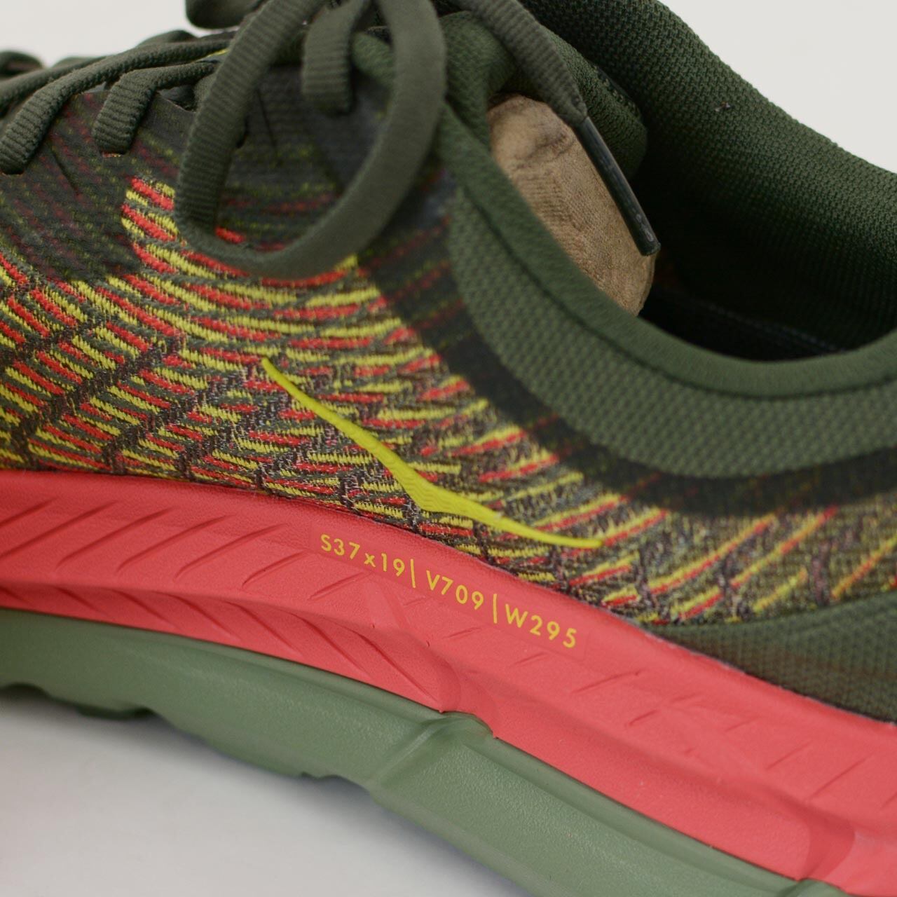 再入荷送料無料 HOKA マファテスピード4新色(23センチ